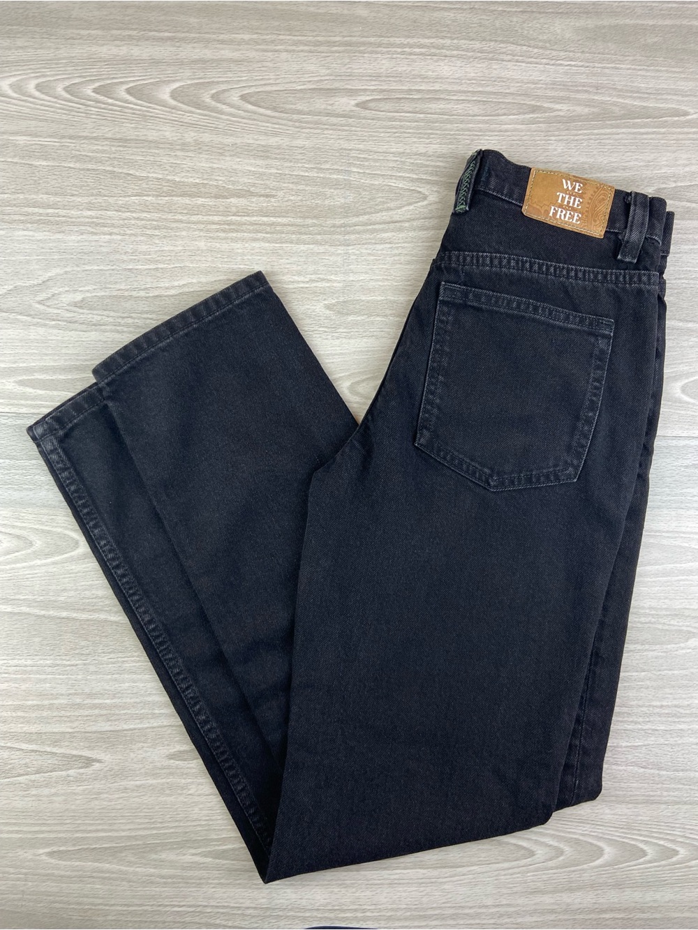 We The Free A New Day Straight Leg Pleated Jeans Size 24 - Picture 4 of 10